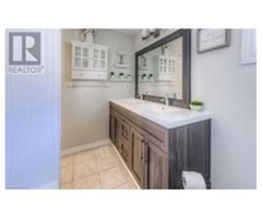 Fully finished 3 bedroom, 3 bathroom home for rent in Guelph, Ontario | free-classifieds-canada.com - 3