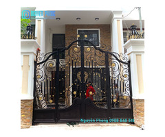 Custom Luxury Wrought Iron Driveway Gates | free-classifieds-canada.com - 1