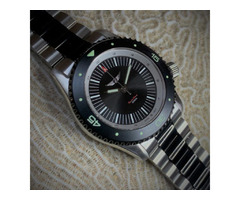 RESTOMOD 2301-01| Modern Watch with a Retro Design | free-classifieds-canada.com - 2