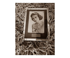 ANTIQUE Picture Frame Autograph Grace Kelly -FR7M814 | free-classifieds-canada.com - 1