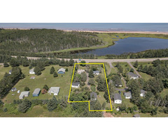 PEI Oceanfront property for sale, 5 charming heritage cottages lovingly upgraded | free-classifieds-canada.com - 1