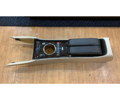 BENTLEY CONTINENTAL FLYING SPUR 2012 ARMREST CENTER CONSOLE | free-classifieds-canada.com - 1