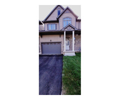 House For Rent In Collingwood | free-classifieds-canada.com - 1