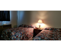 LAKEFRONT HOTEL TAVERN RESTAURANT LIQUORSTORE & CONFECTIONARY | free-classifieds-canada.com - 5