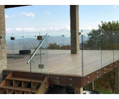 Rampe de balcon en verre sans main courante au Laval, Canada | free-classifieds-canada.com - 1