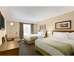 Long Term Suites in Saskatoon - Colonial Square INN | free-classifieds-canada.com - 3